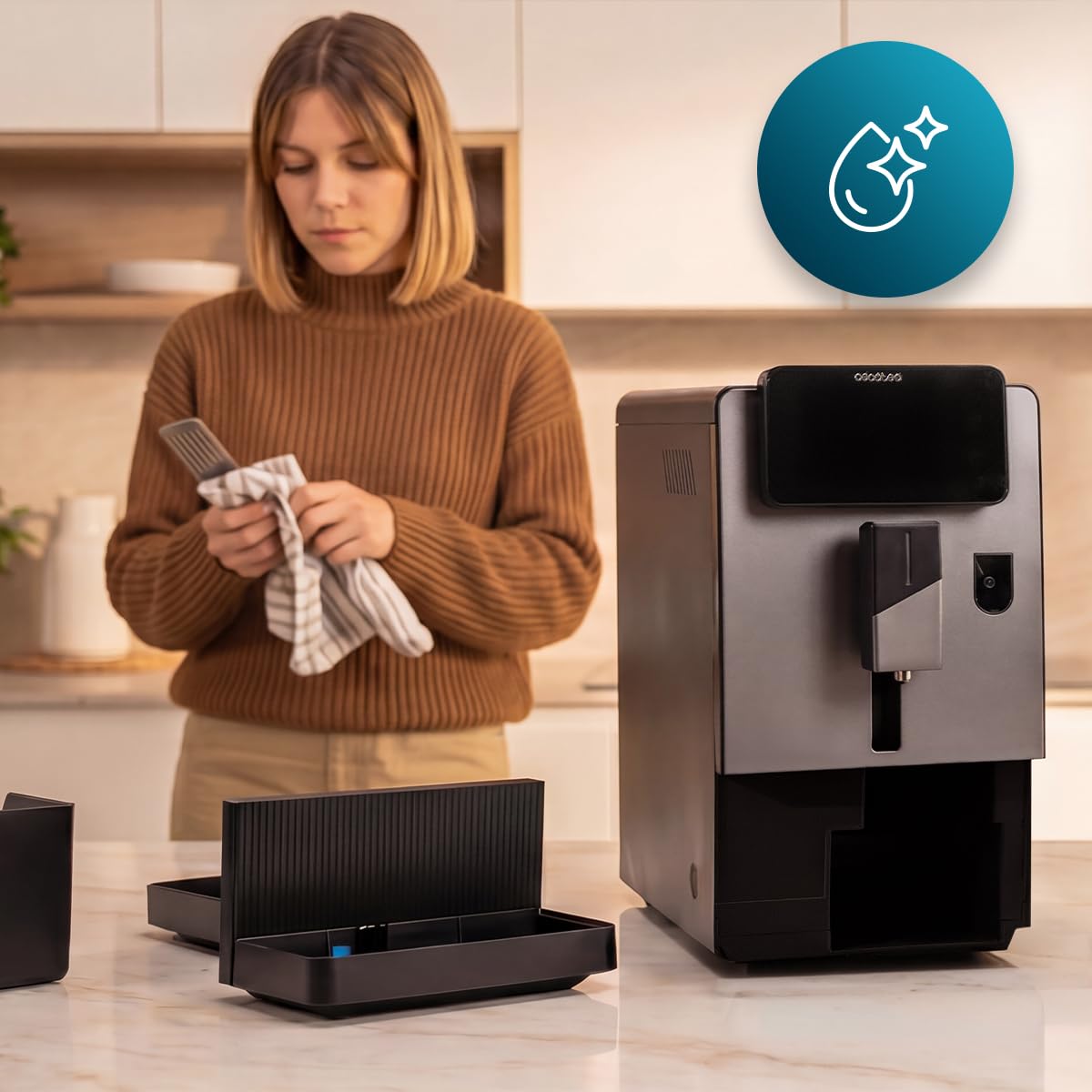 Cecotec Cremmaet Latte Art Elite Macchina da Caffè Automatica con Montalatte, 19 Bar, 6 Bevande